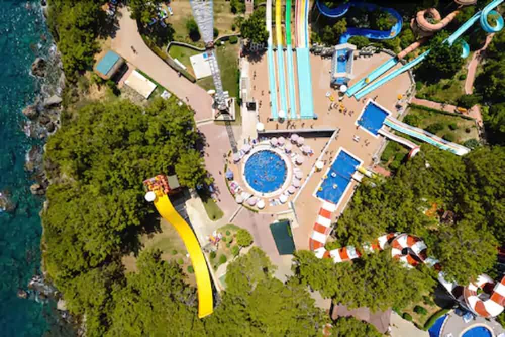 אוקורקאלאר Waterplanet Hotel & Aquapark מראה חיצוני תמונה
